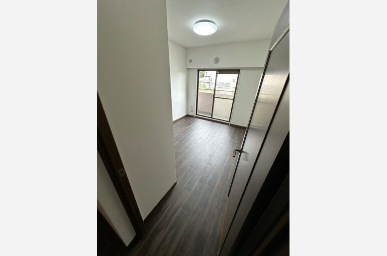 洋室5.7帖